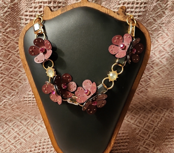 Kate Spade Blooming Bling Floral Leather Stone Necklace NWT